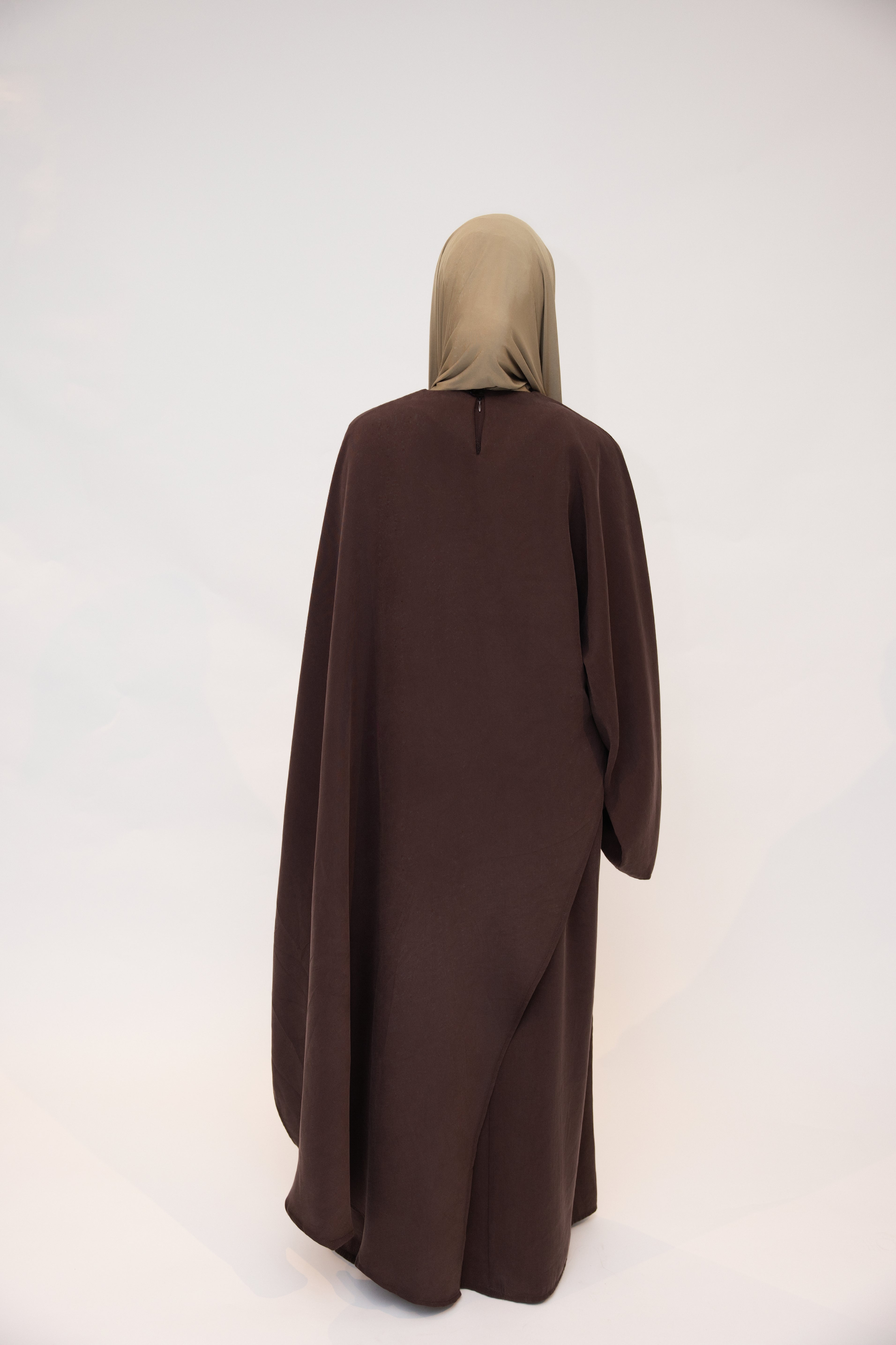 THE DRAPED TWO PIECE SET CHESTNUT